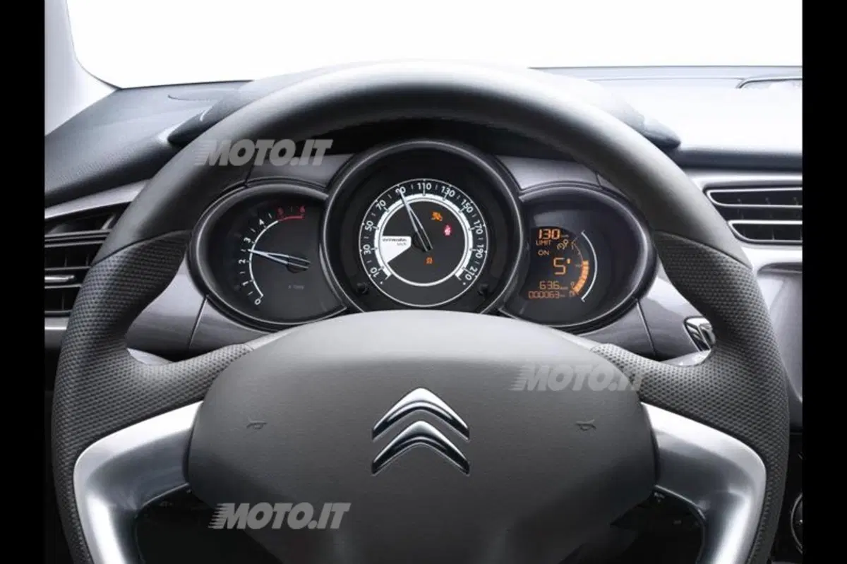 Citroen C3 restyling: a Ginevra anche nuovi motori (14)