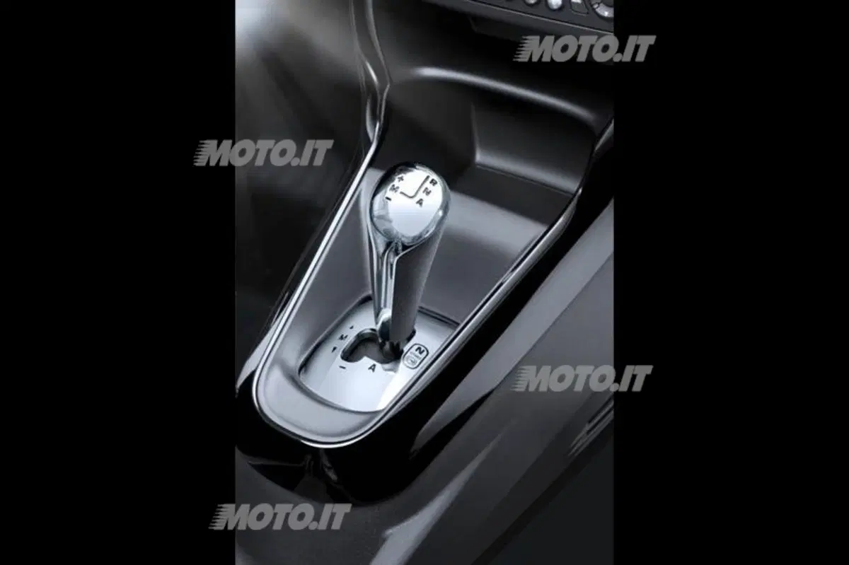 Citroen C3 restyling: a Ginevra anche nuovi motori (17)