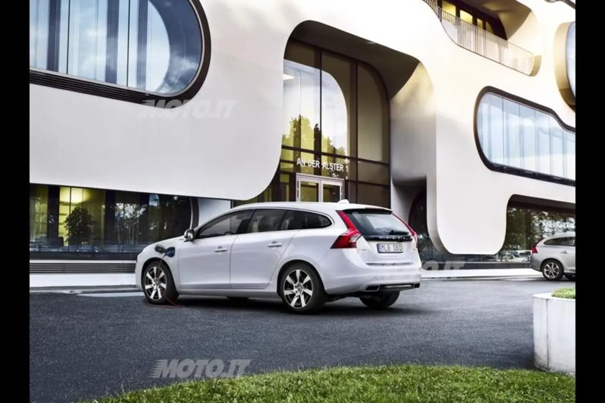 Volvo: aggiornamenti per S60, V60, XC60, S80, V70 E XC70 (14)