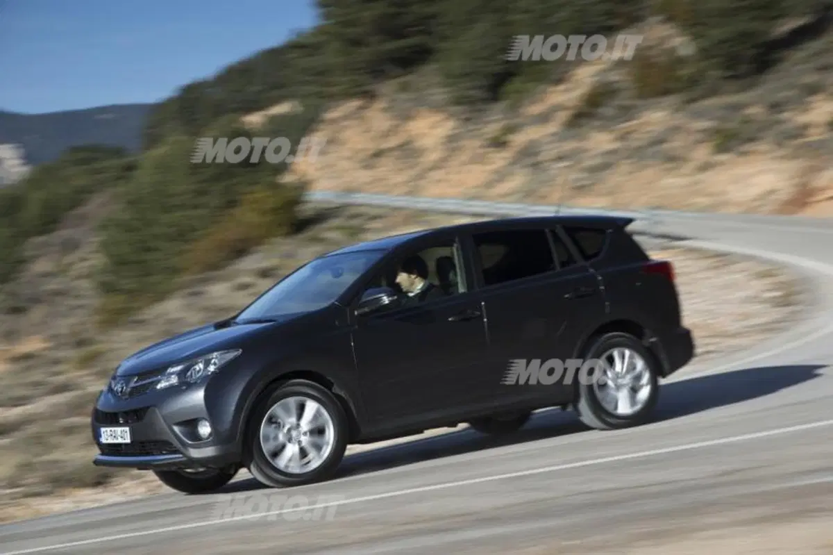 Toyota Rav4, il primo SUV compie 20 anni. Intervista a Massimo Gargano (8)