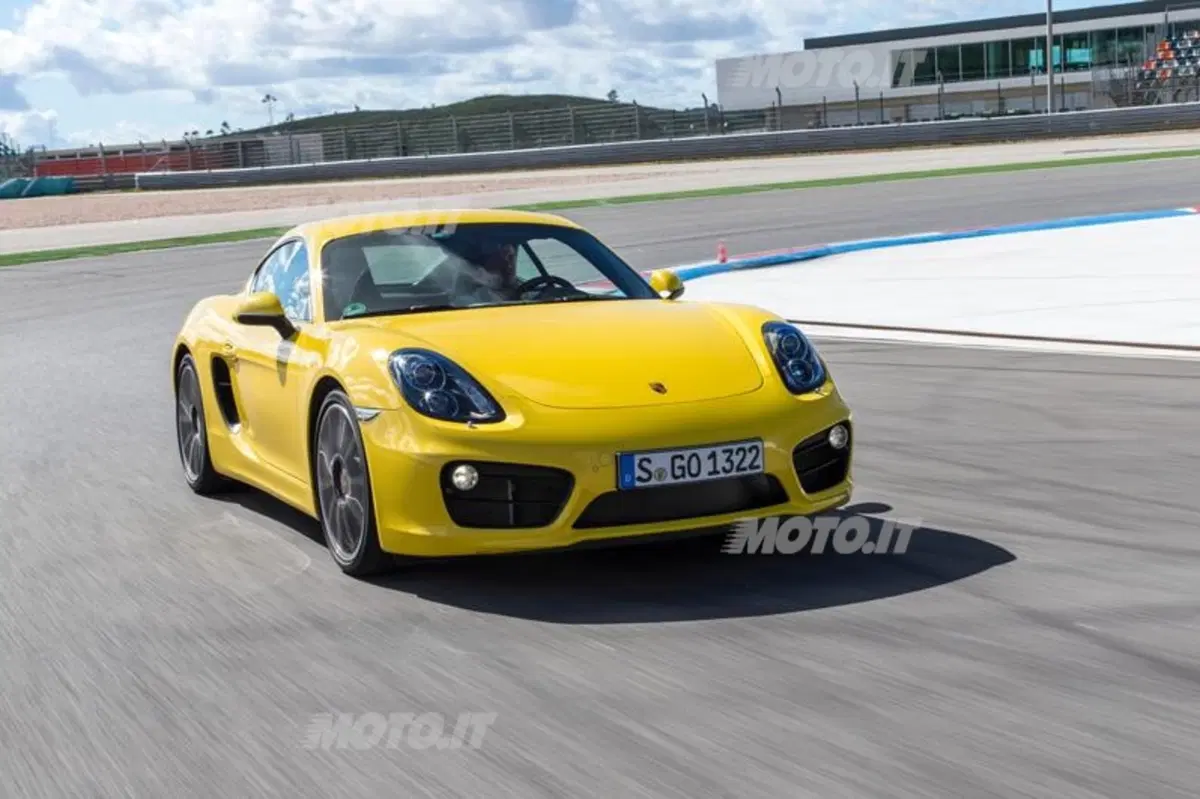Porsche Cayman (4)