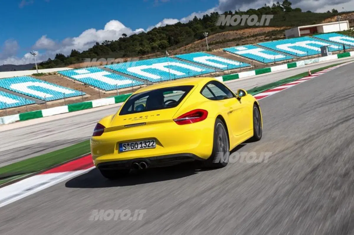 Porsche Cayman (7)