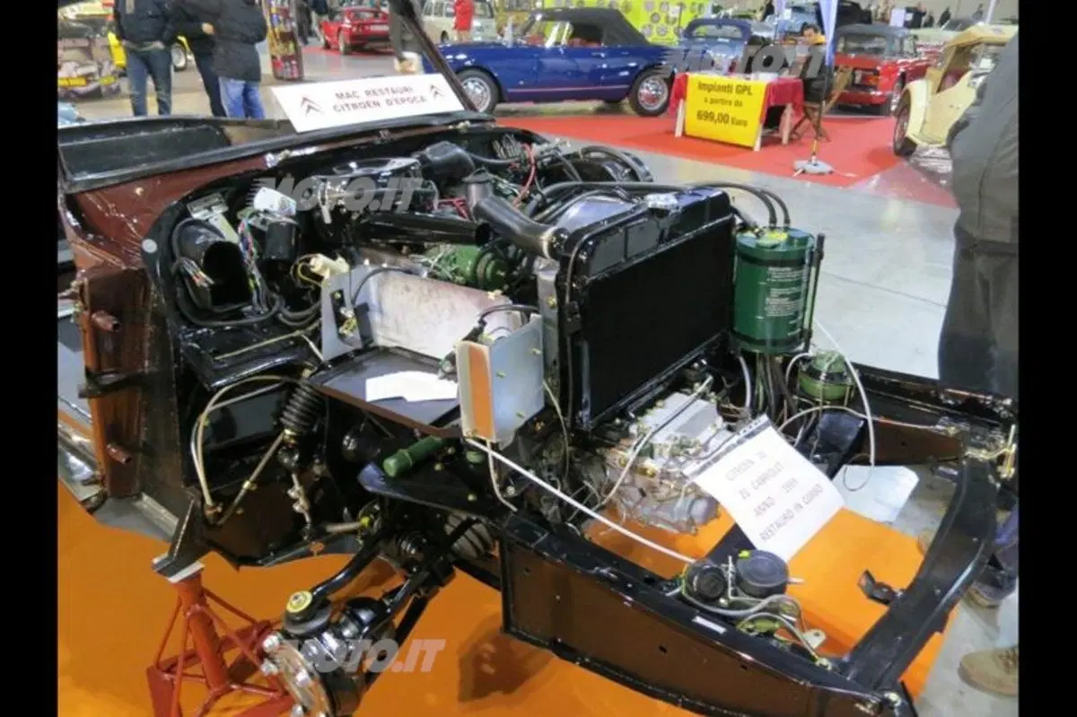 Milano Autoclassica 2013: le foto più belle dagli stand (48)