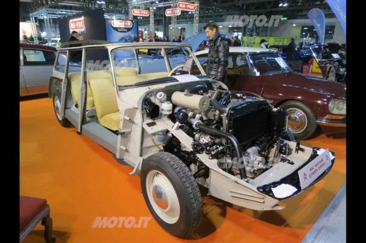 Milano Autoclassica 2013: le foto più belle dagli stand (49)