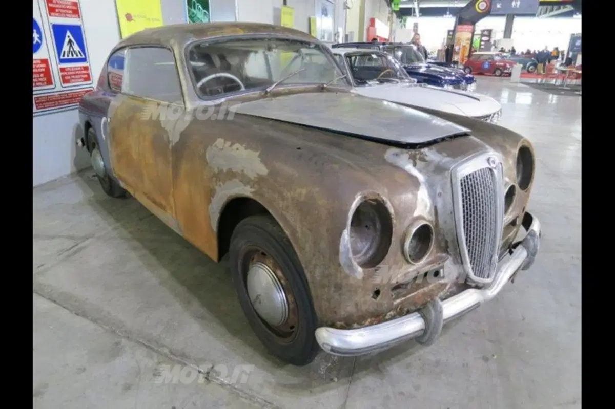 Milano Autoclassica 2013: le foto più belle dagli stand (58)