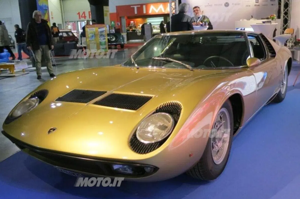 Milano Autoclassica 2013: le foto più belle dagli stand (64)
