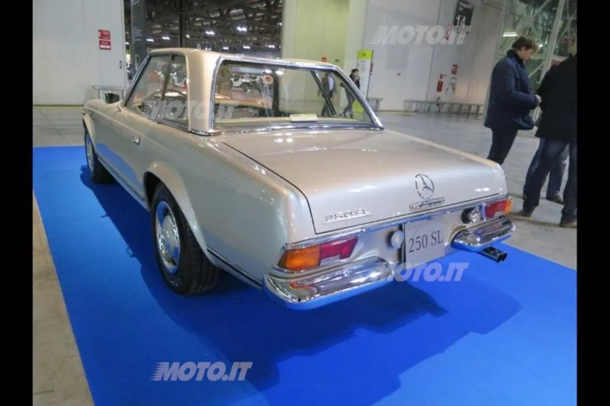 Milano Autoclassica 2013: le foto più belle dagli stand (77)