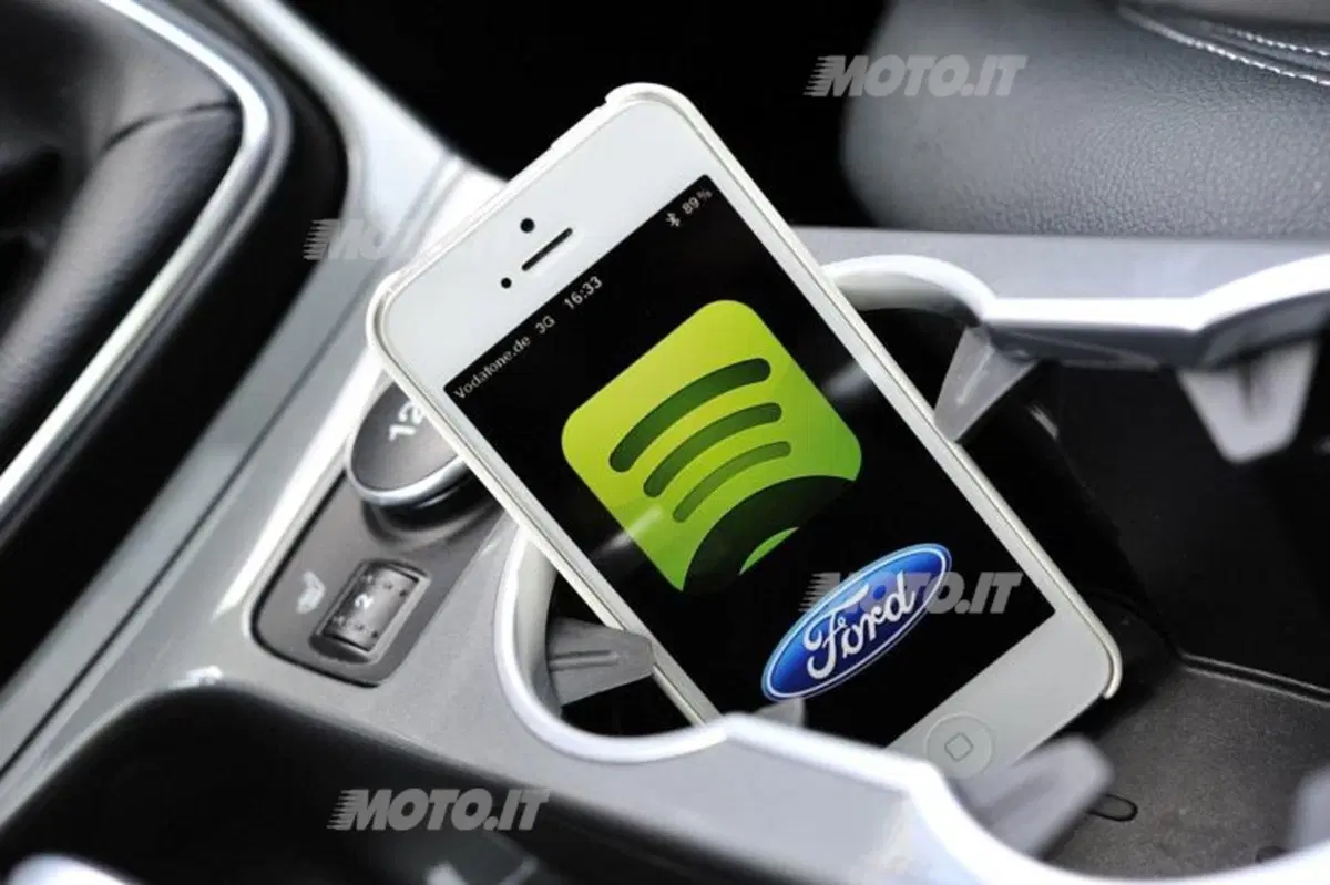 Ford EcoSport: svelata la versione definitiva per l'Europa (11)