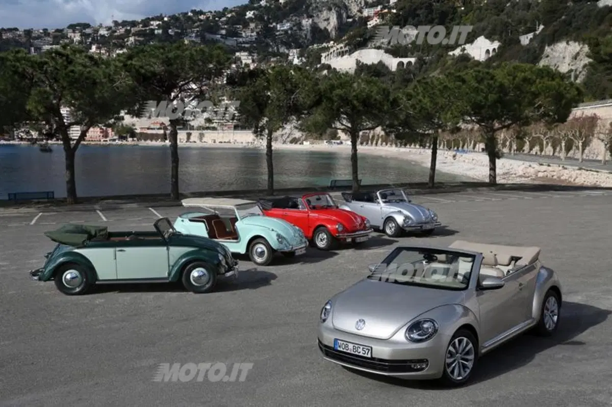 Volkswagen Maggiolino Cabriolet (30)