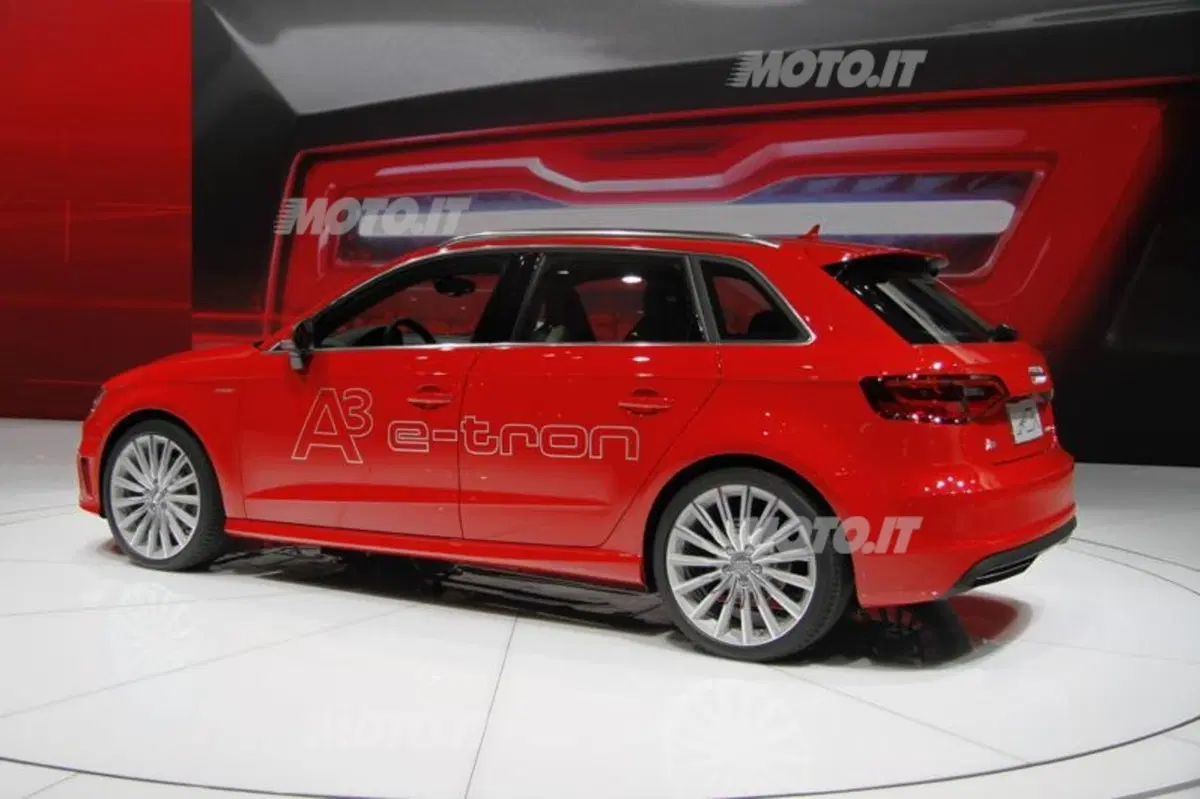 Audi al Salone di Ginevra 2013 (22)