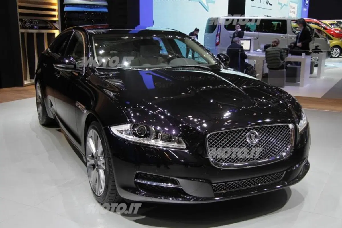 Jaguar al Salone di Ginevra 2013 (15)