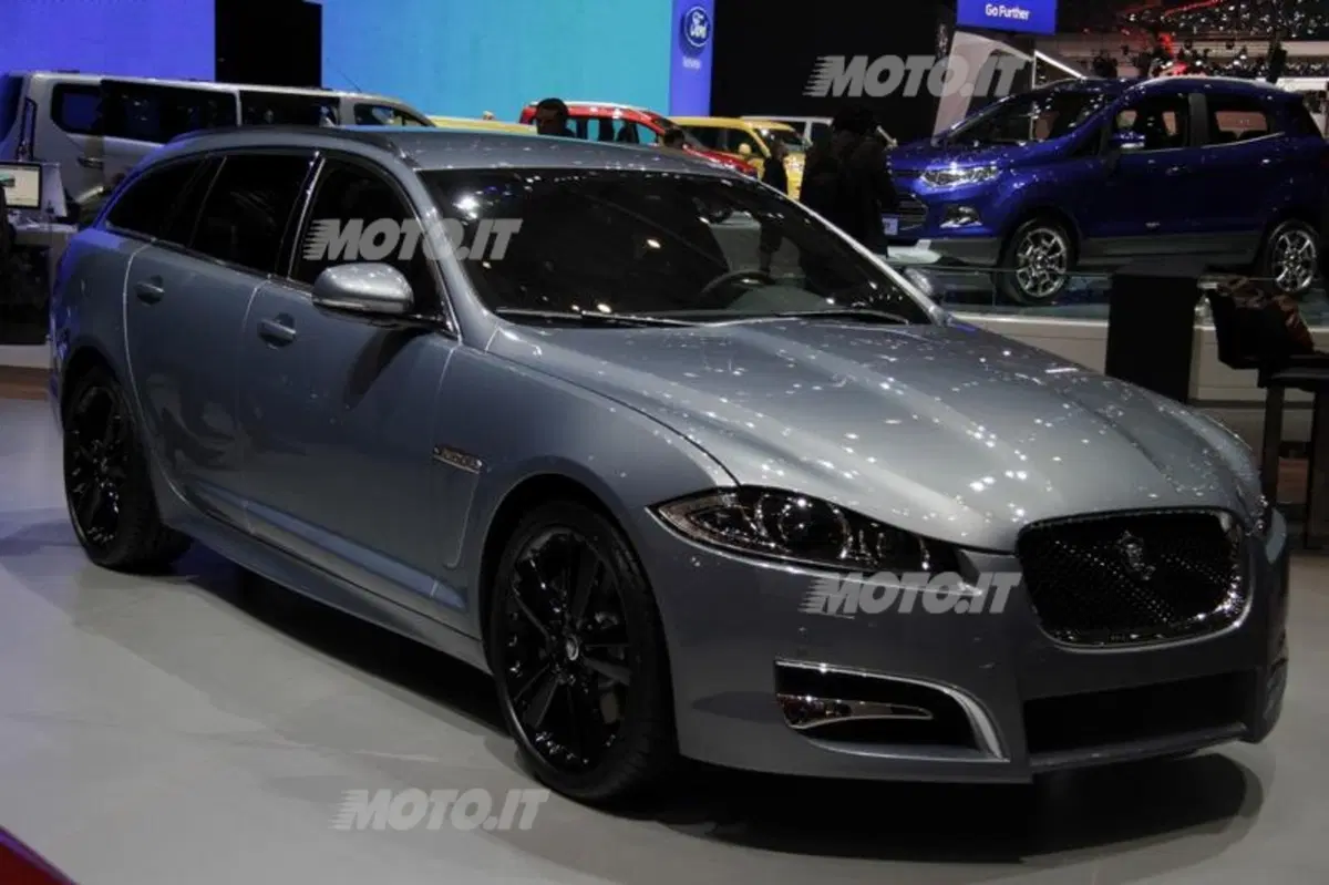 Jaguar al Salone di Ginevra 2013 (19)