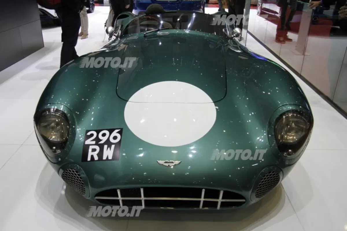 Aston Martin al Salone di Ginevra 2013 (16)