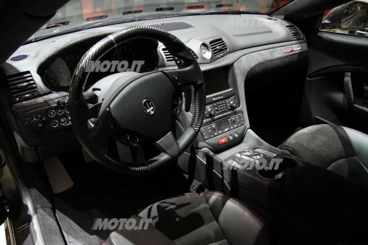 Maserati GranTurismo MC Stradale 4 posti (12)