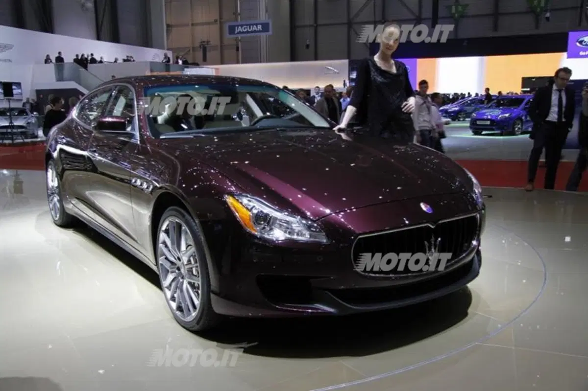 Maserati GranTurismo MC Stradale 4 posti (18)