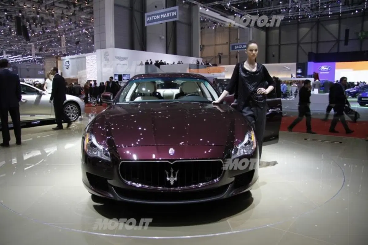 Maserati GranTurismo MC Stradale 4 posti (19)