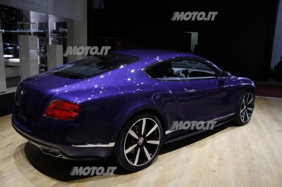 Bentley al Salone di Ginevra 2013 (12)