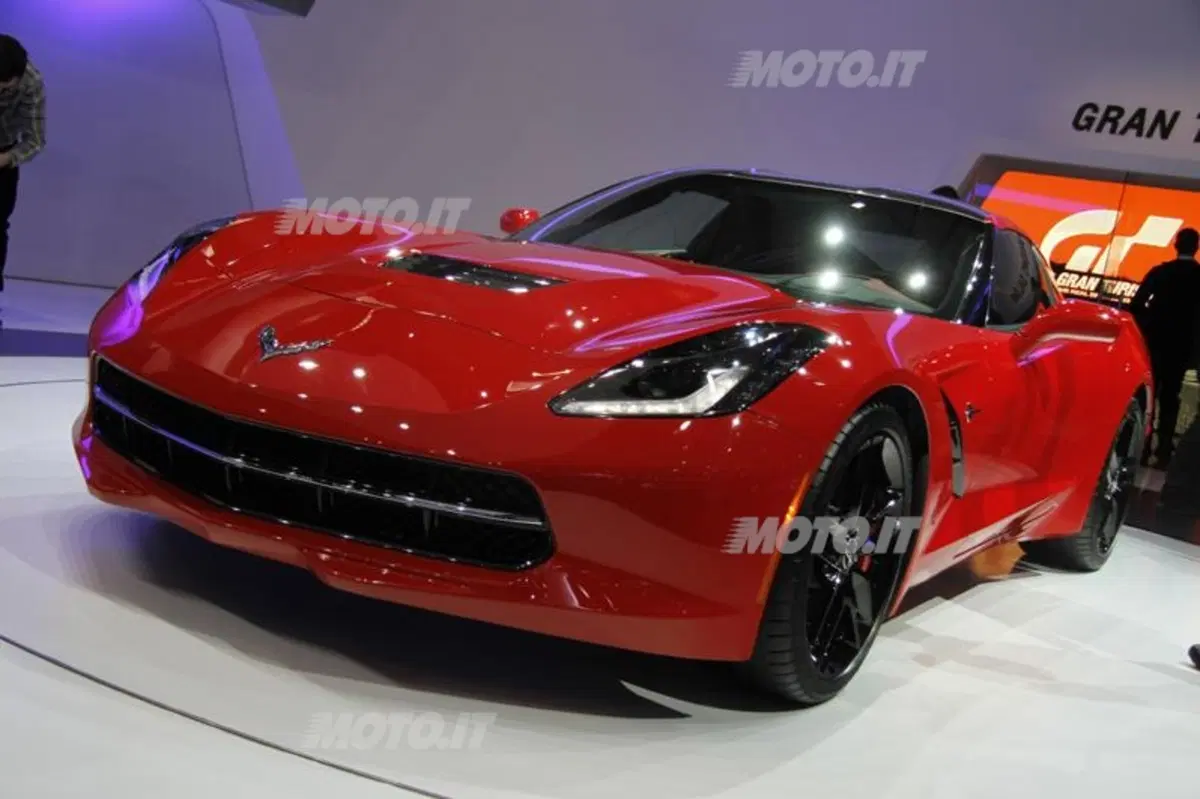 Corvette al Salone di Ginevra 2013 (8)