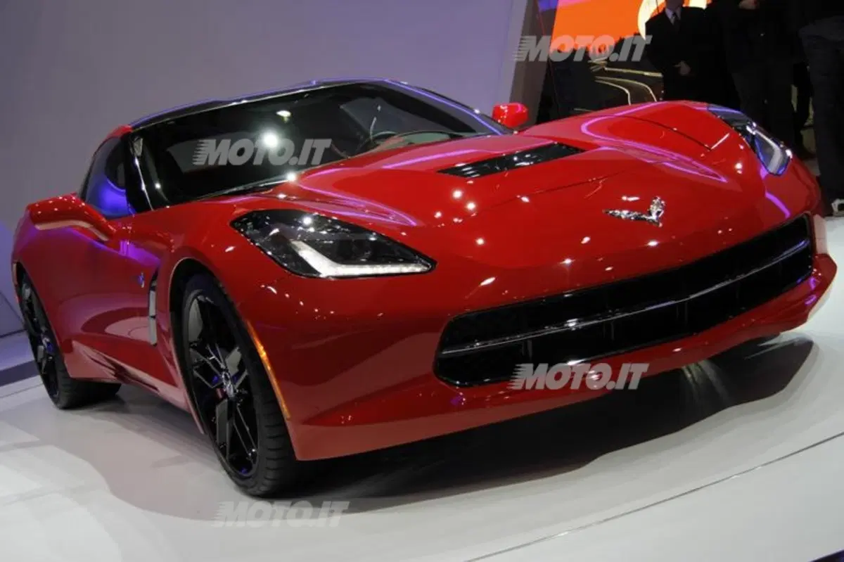 Corvette al Salone di Ginevra 2013 (12)