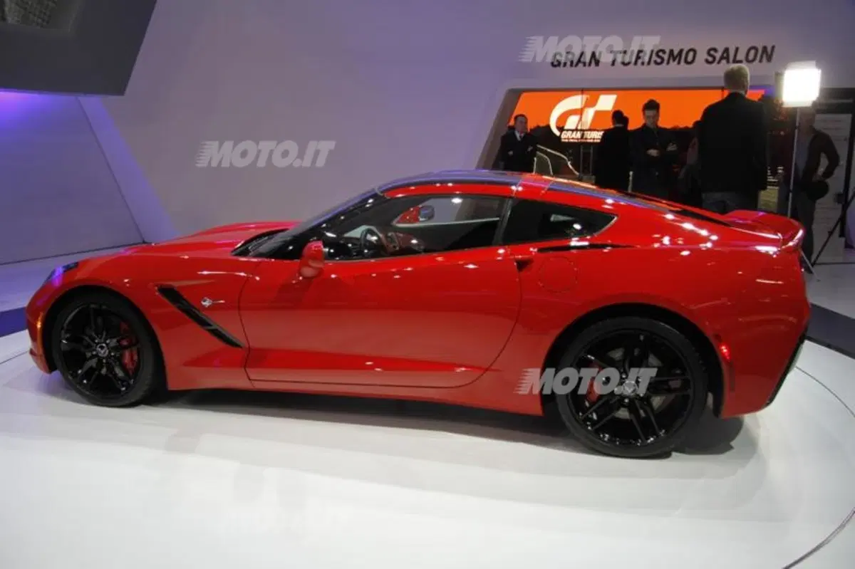 Corvette al Salone di Ginevra 2013 (13)