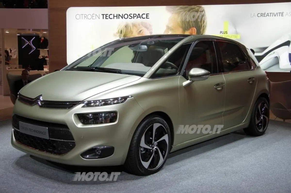Citroen al Salone di Ginevra 2013 (14)