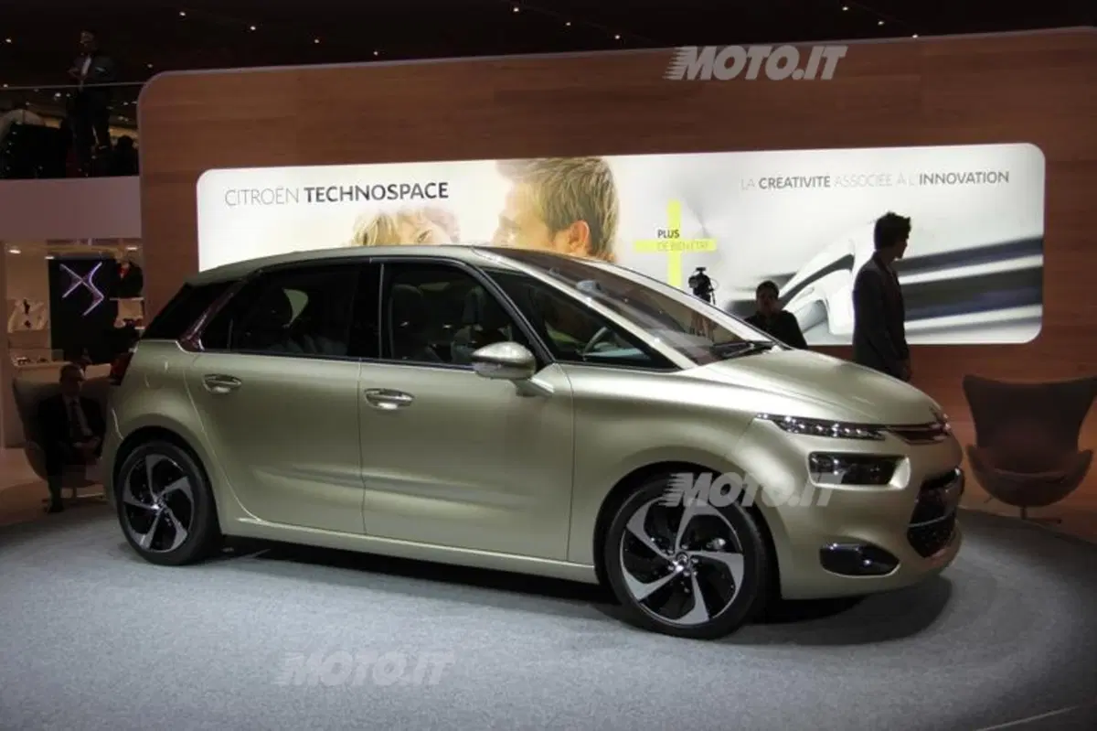Citroen al Salone di Ginevra 2013 (15)