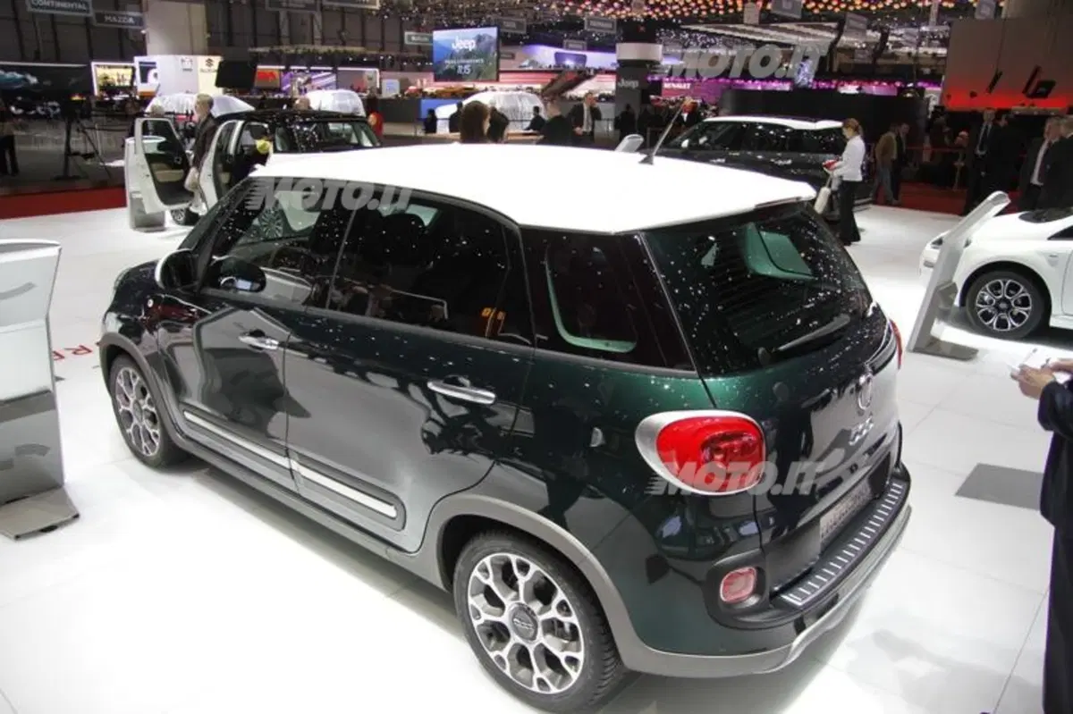 Fiat al Salone di Ginevra 2013 (3)