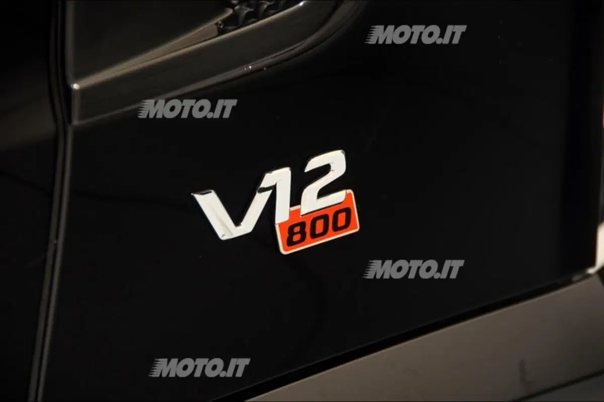 Brabus 800 Roadster: 800 CV per la Mercedes-Benz SL 65 AMG (26)