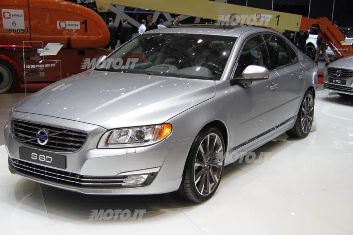Volvo al Salone di Ginevra 2013 (9)