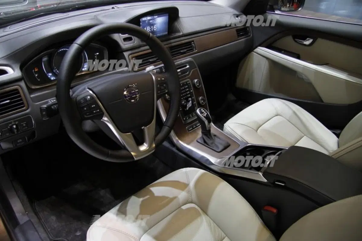 Volvo al Salone di Ginevra 2013 (23)