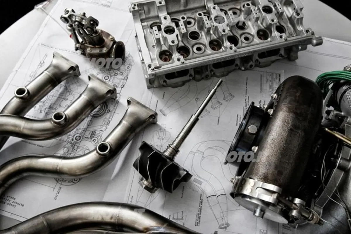 Formula 1: ecco il V6 da 1.6 litri turbo Renault per il 2014 (5)