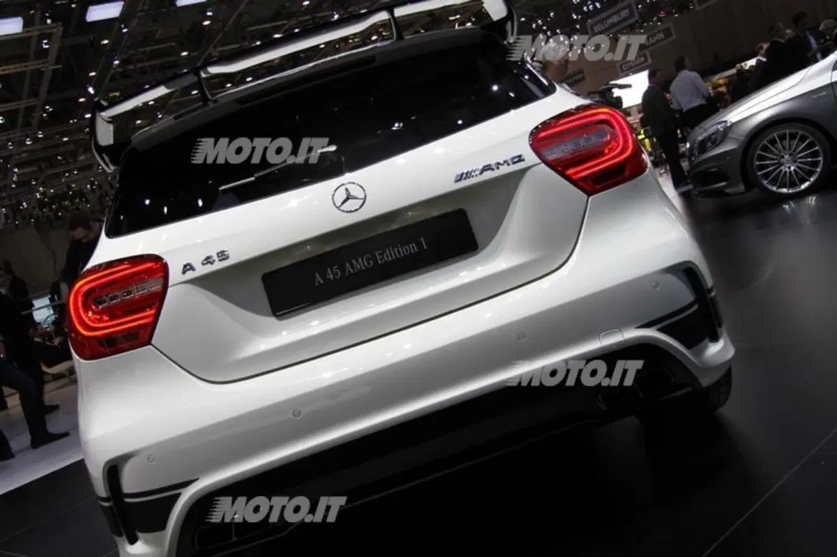 Mercedes-Benz al Salone di Ginevra 2013 (9)