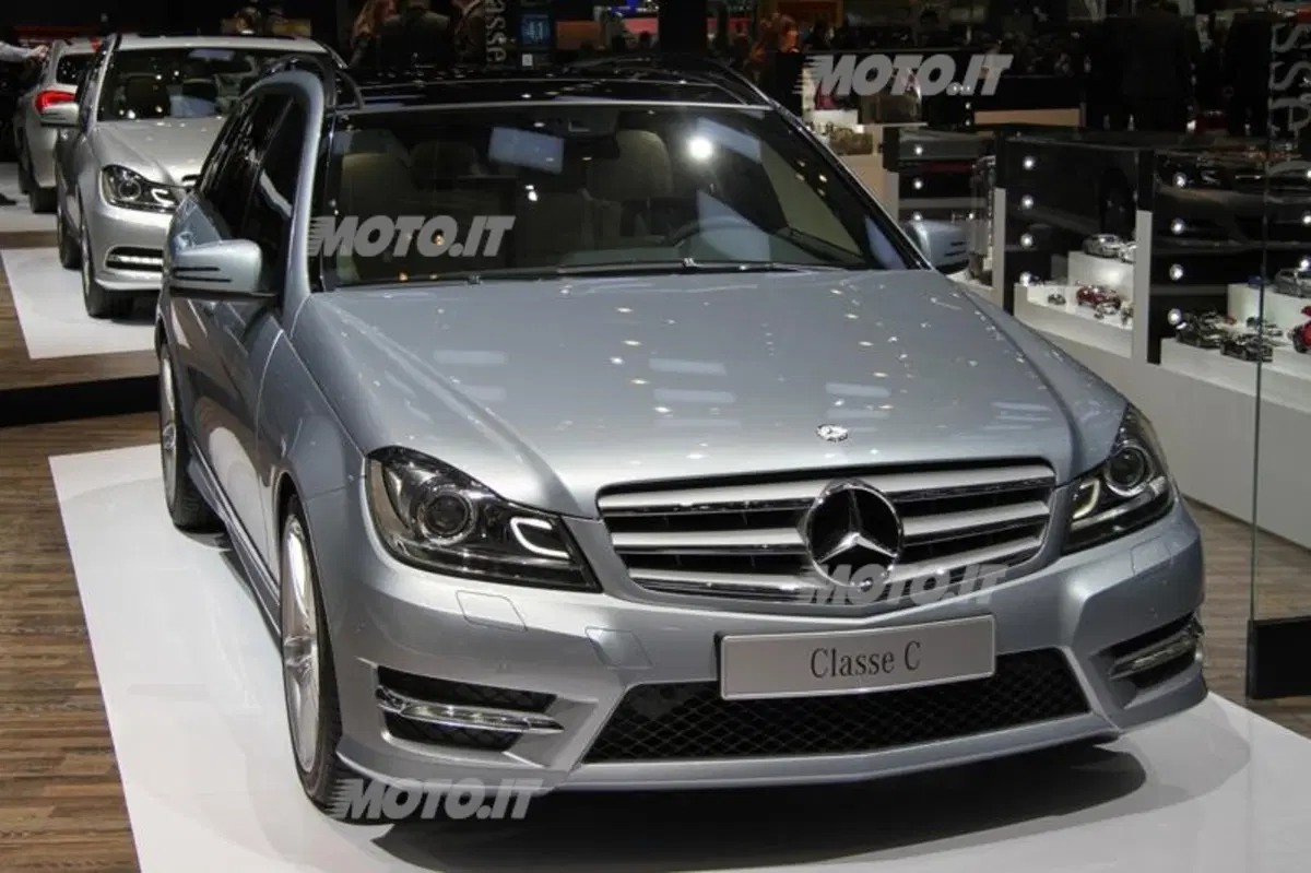 Mercedes-Benz al Salone di Ginevra 2013 (42)