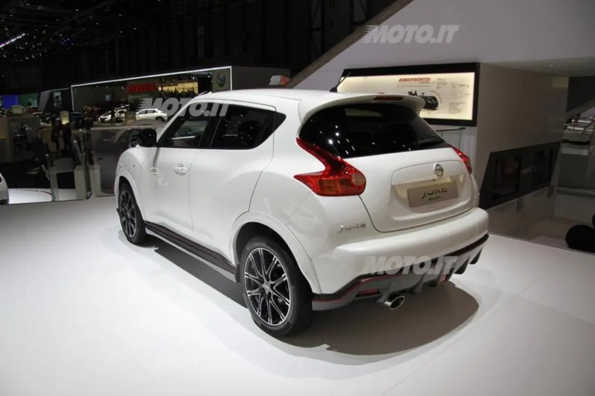 Nissan al Salone di Ginevra 2013 (16)