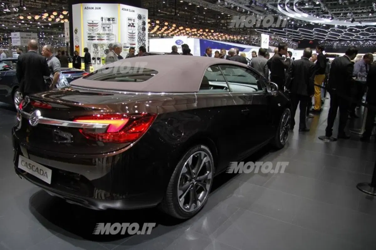 Opel al Salone di Ginevra 2013 (3)