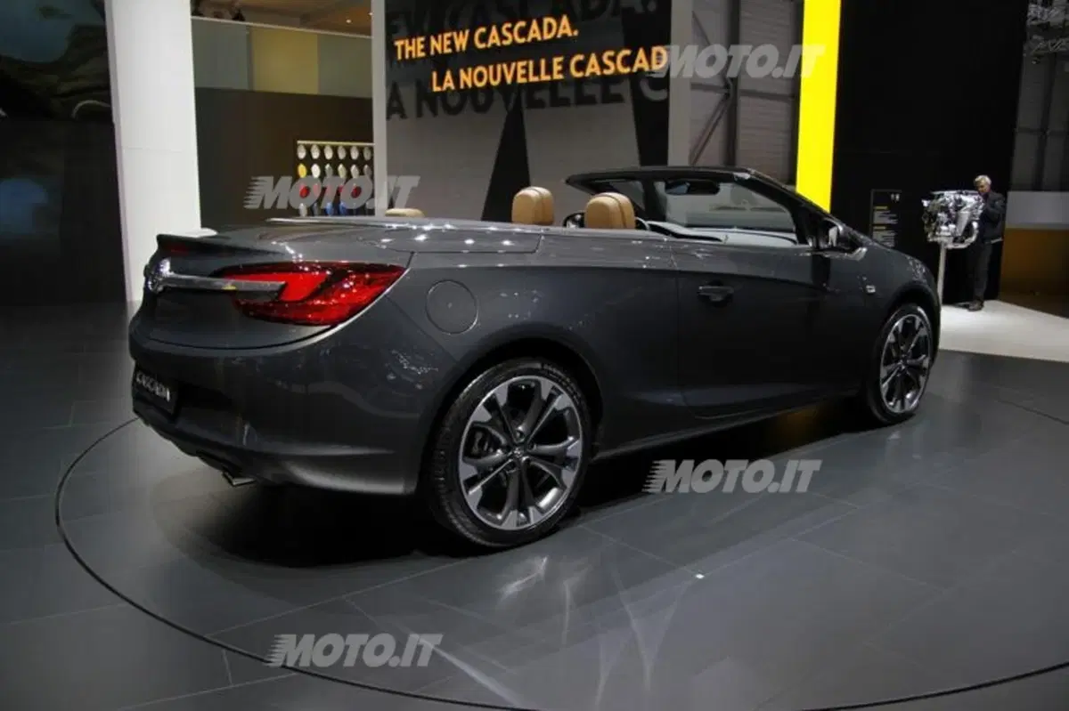 Opel al Salone di Ginevra 2013 (4)