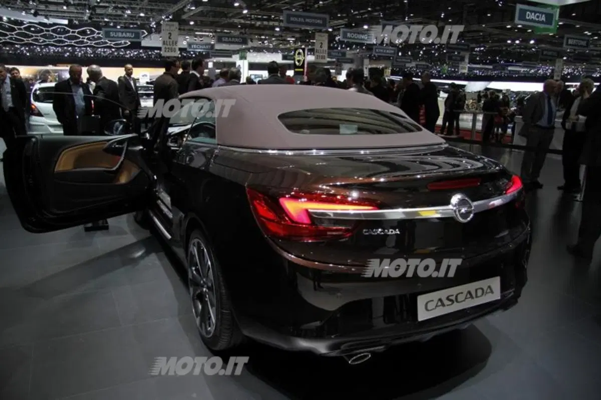 Opel al Salone di Ginevra 2013 (6)