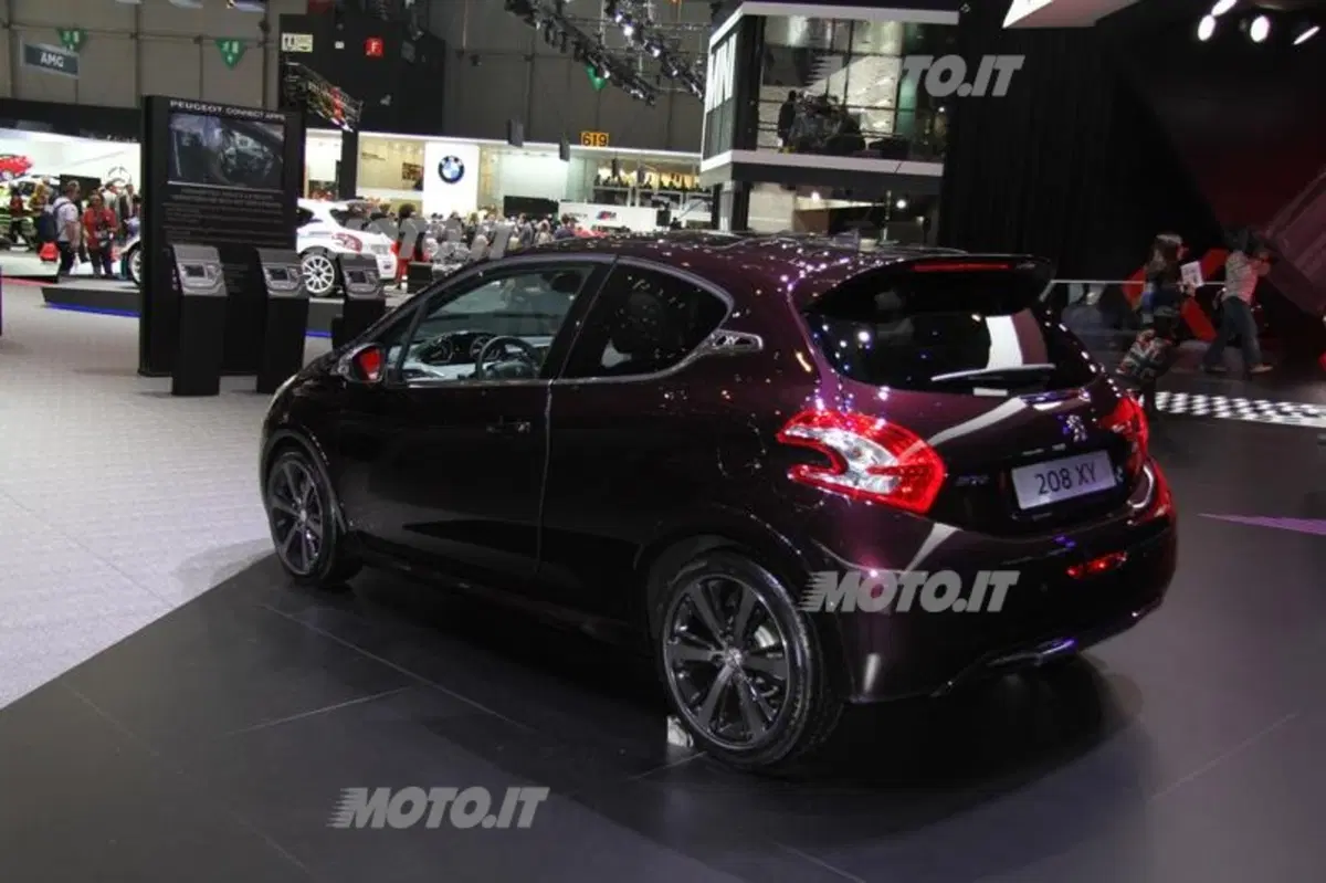 Peugeot al Salone di Ginevra 2013 (16)