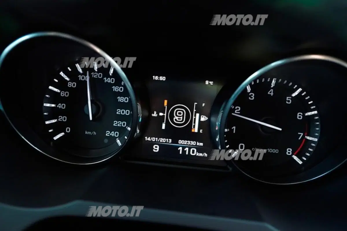 Land Rover: ecco il nuovo cambio automatico ZF a 9 marce (2)