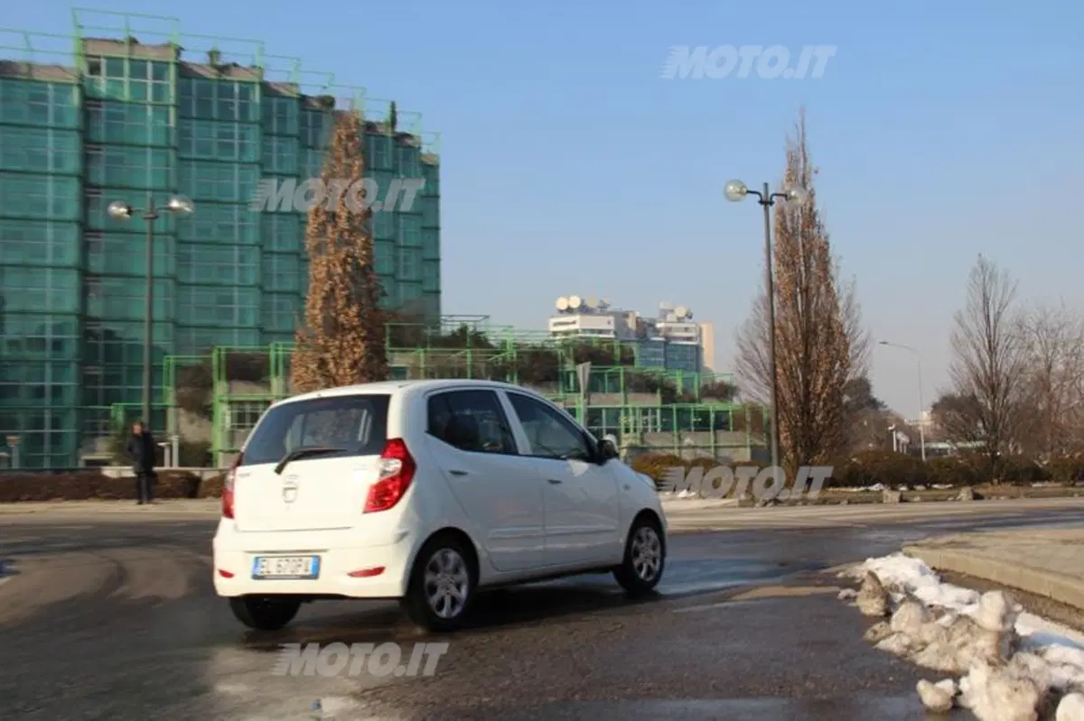 Hyundai i10 (12)