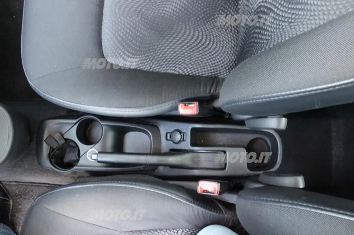 Hyundai i10 (66)