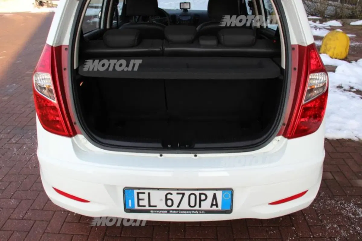 Hyundai i10 (71)