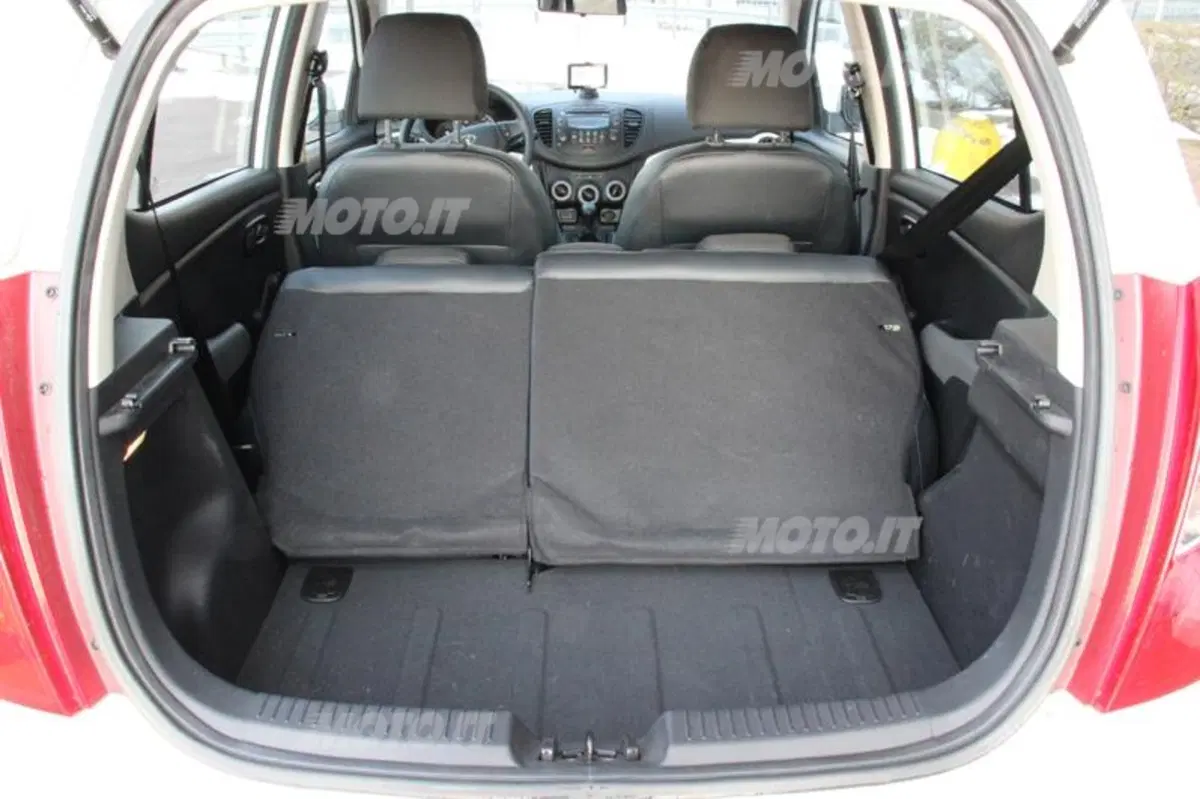 Hyundai i10 (73)