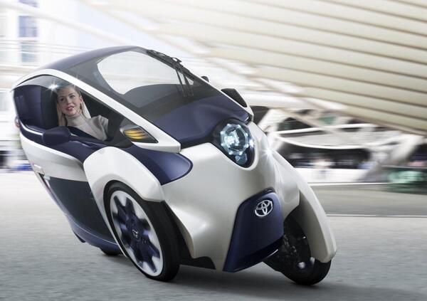 Toyota i-Road concept