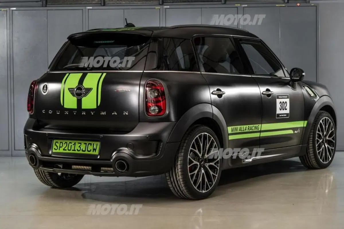 Mini John Cooper Works Countryman ALL4 Dakar Winner 2013 (5)
