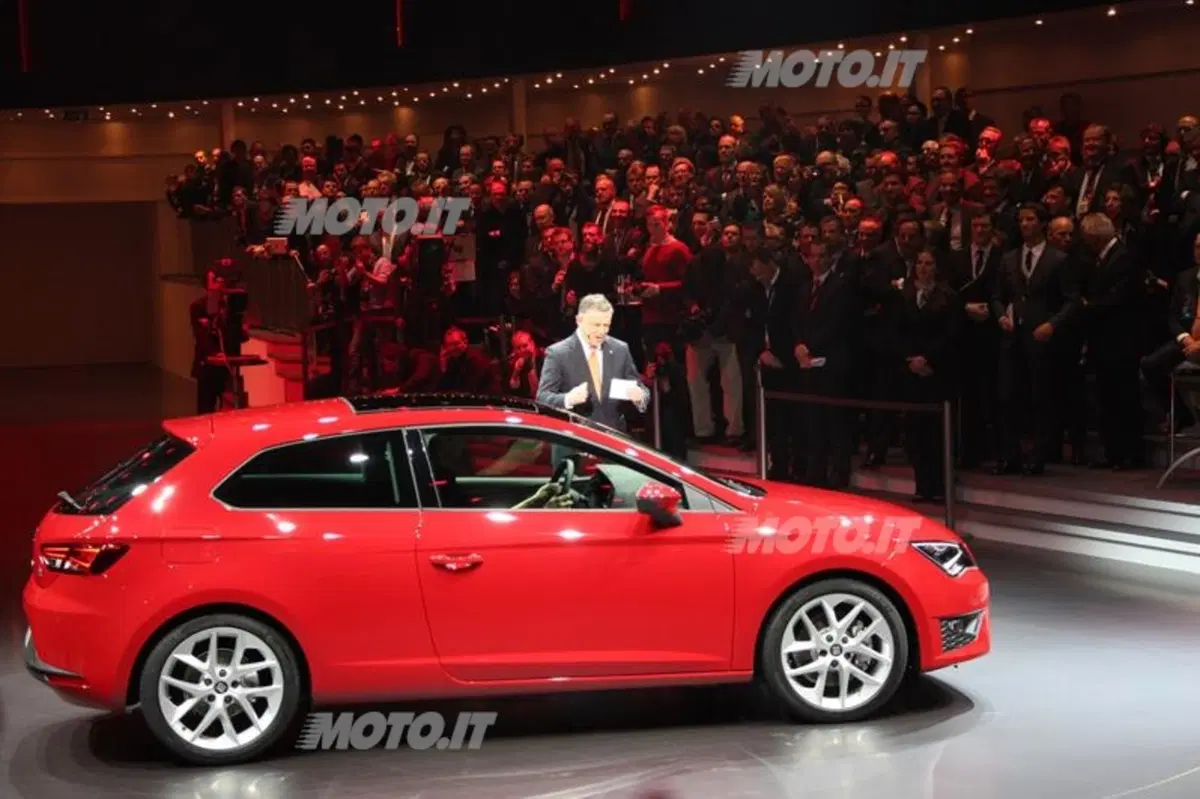 Volkswagen Group Night - Ginevra 2013 (15)