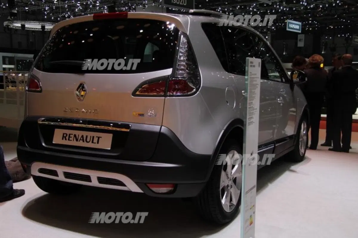 Renault al Salone di Ginevra 2013 (10)