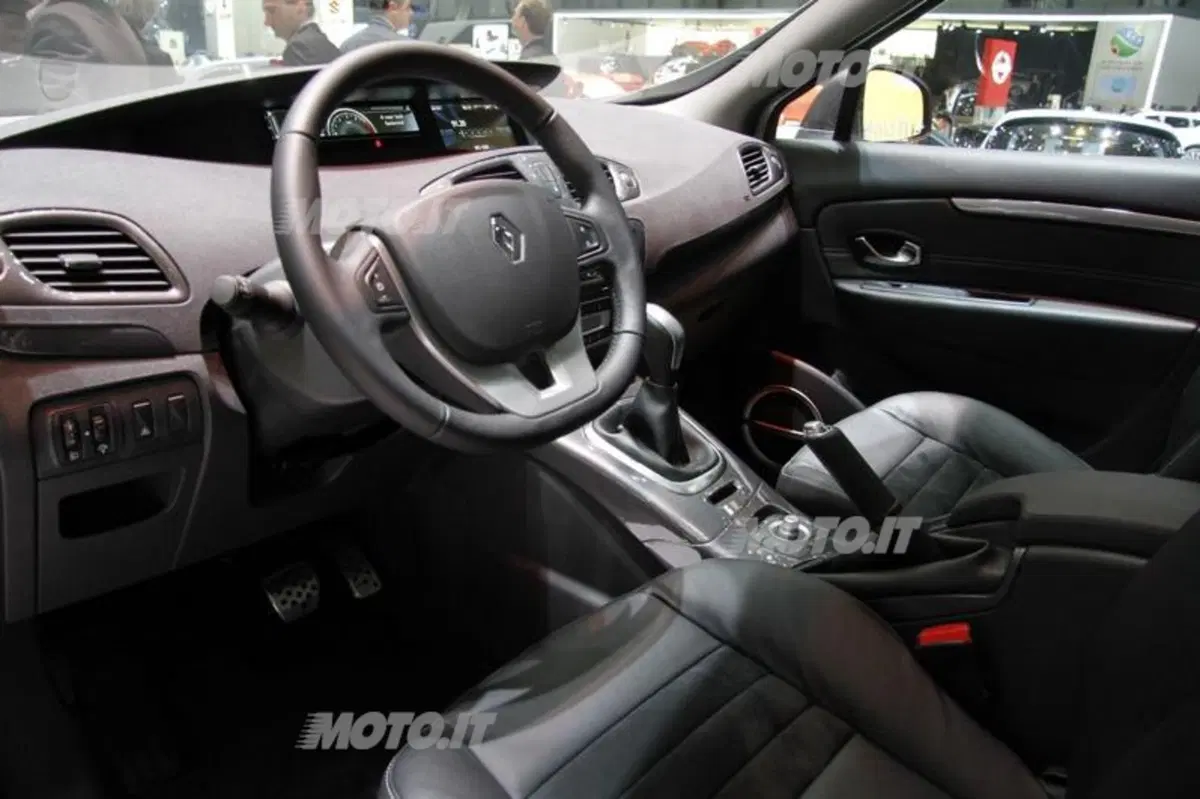 Renault al Salone di Ginevra 2013 (45)