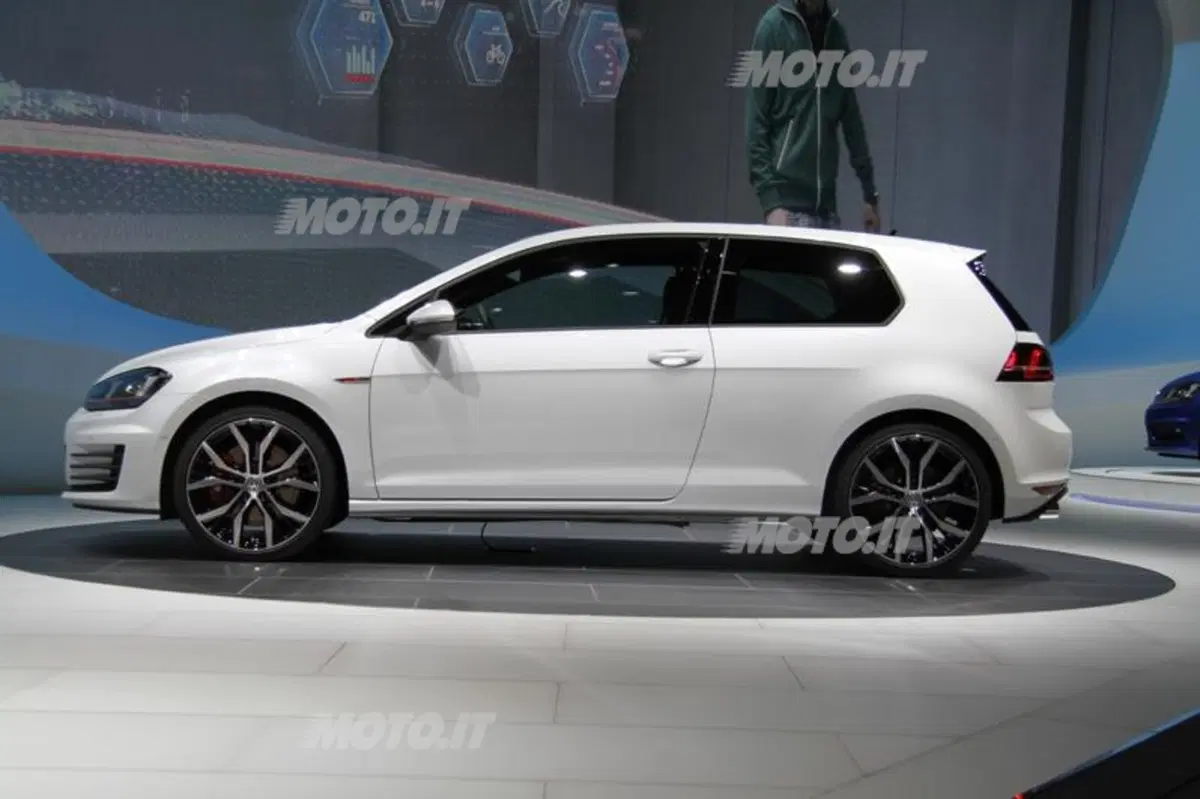 Volkswagen al Salone di Ginevra 2013 (2)