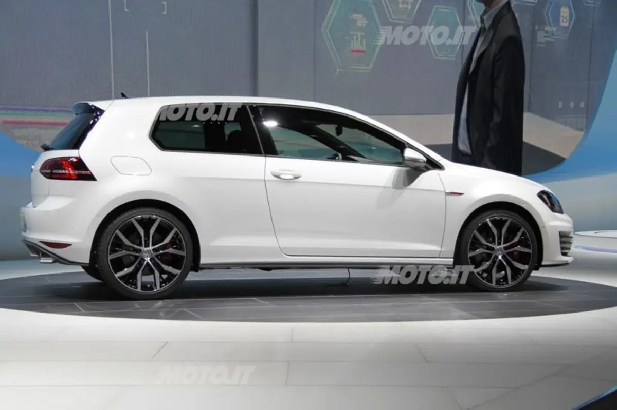 Volkswagen al Salone di Ginevra 2013 (4)